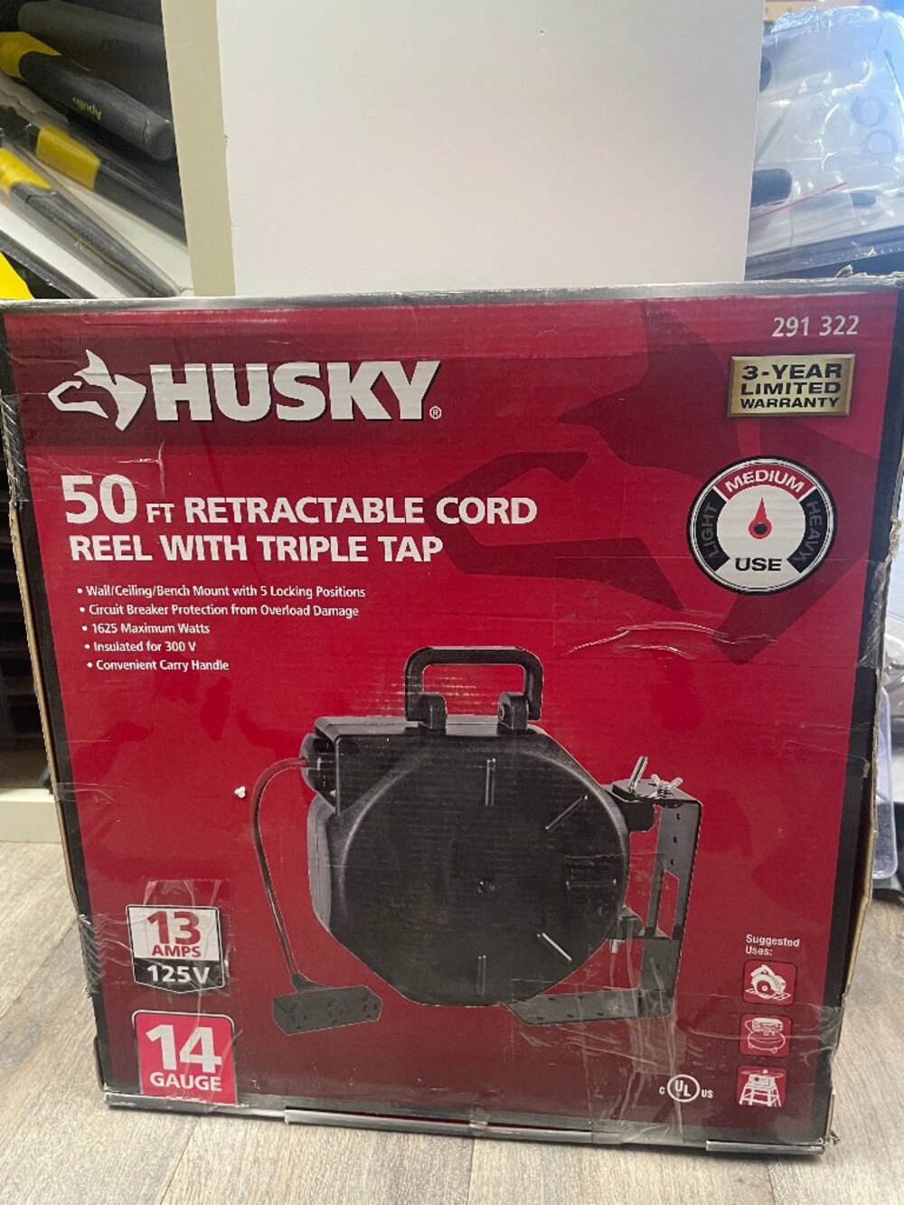 Husky 50 ft. 13-Amps Indoor Extension Cord Reel with Multiple Outlet
